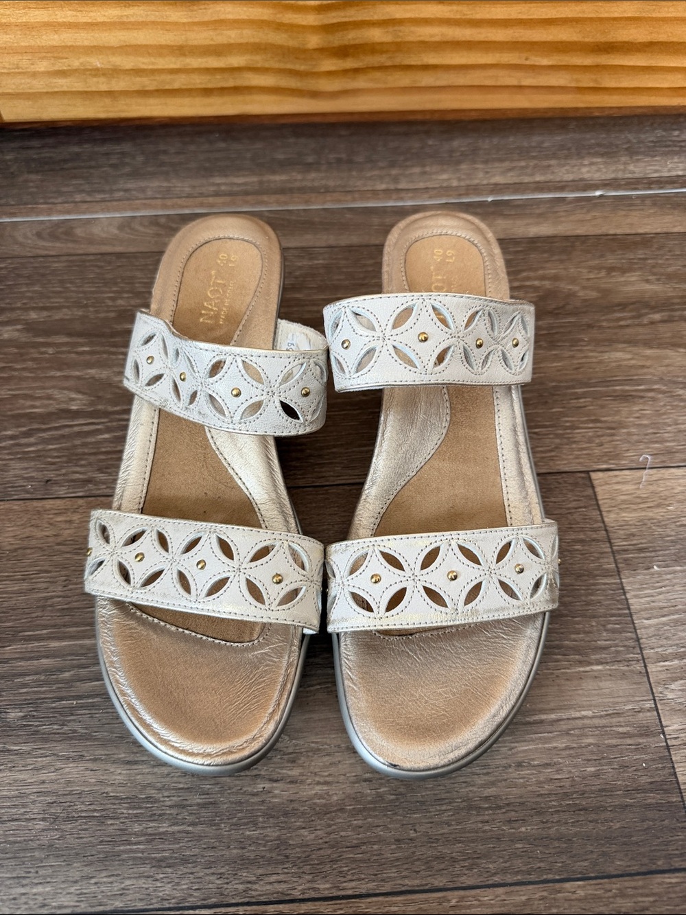 Naot Women's Light Beige Leather Double-Strap Heeled Sandals- Size 40/9